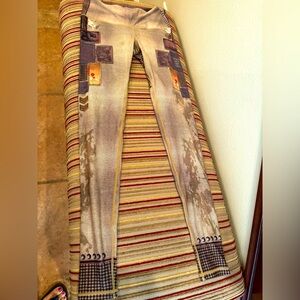 Niyama Sol Multicolor Patterned Leggings